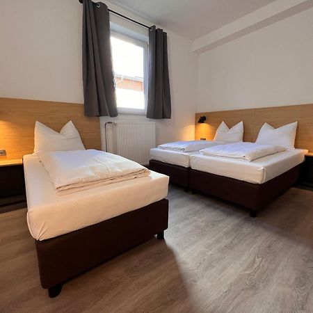 24Seven Apartments - Self Check-In อัลท์ดอร์ฟ ภายนอก รูปภาพ