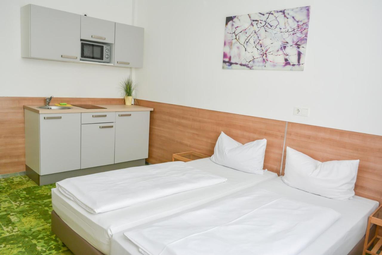 24Seven Apartments - Self Check-In อัลท์ดอร์ฟ ภายนอก รูปภาพ